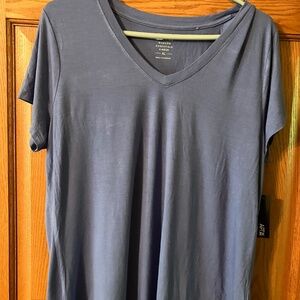 Apt 9 women’s t shirt